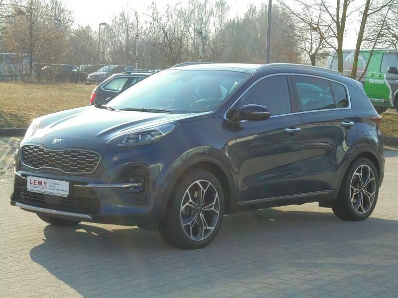 Gebraucht Kia Sportage 185 PS (136 kW) 2019 (cb7) cosmo blue m SUV