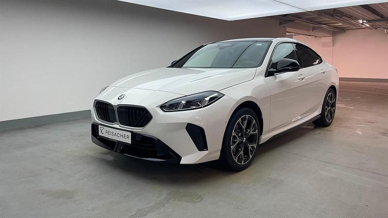 Neu BMW 220 Efficient Dynamics 170 PS (125 kW) 2026 Alpinweiß uni Coupé