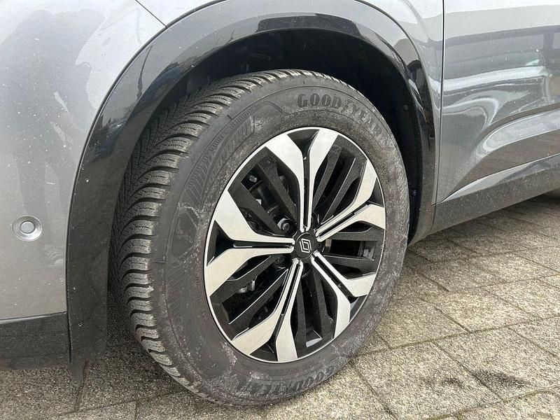 Second-hand Renault Austral Evolution 158 CP (116 kW) 2024 Gri SUV