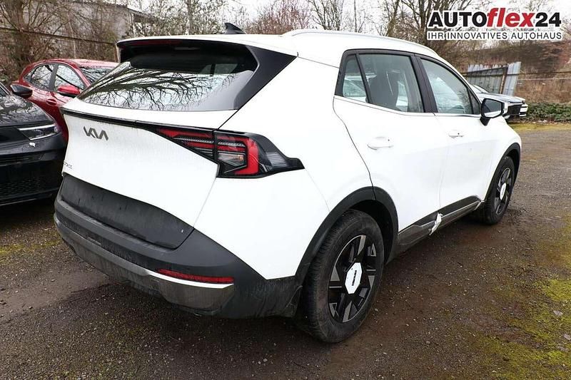 Neu Kia Sportage 179 PS (131 kW) 2026 Deluxe white metallic SUV