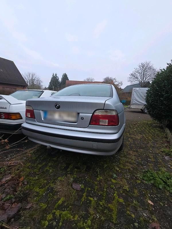 Gebraucht BMW 520 170 PS (125 kW) 1996 Silber Limousine
