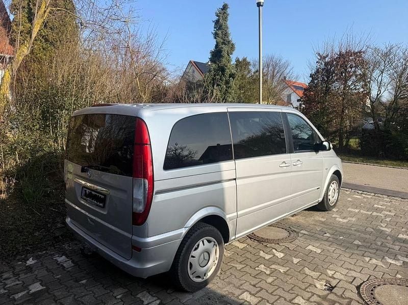 Gebraucht Mercedes Viano 204 PS (150 kW) 2007 Silber Van / Kleinbus