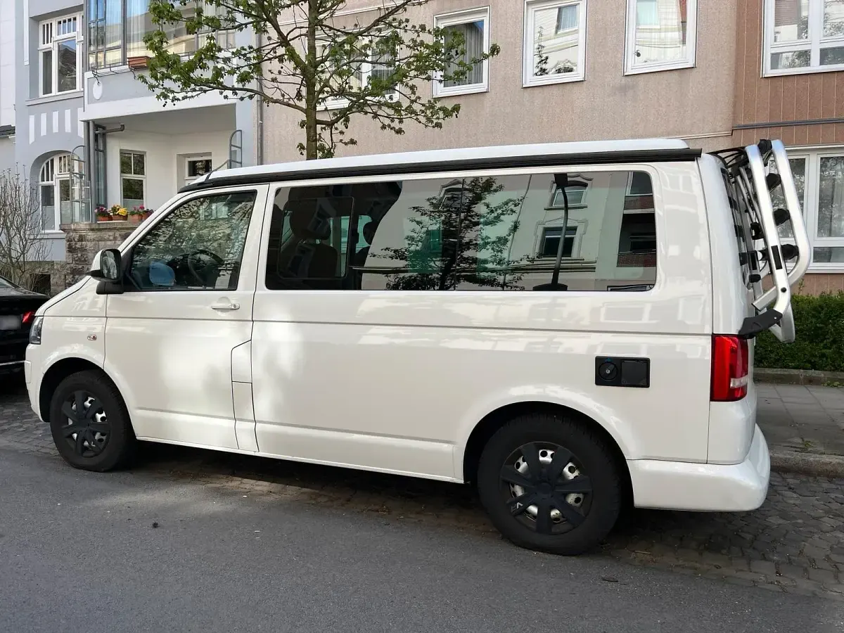 Gebraucht VW T5 Comfortline 115 PS (84 kW) 2012 Weiß Van