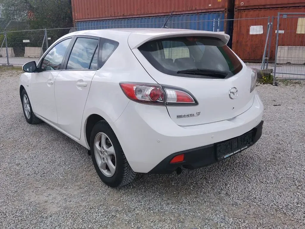 Usata Mazda 3 110 CV (80 kW) 2010 Bianco Berlina