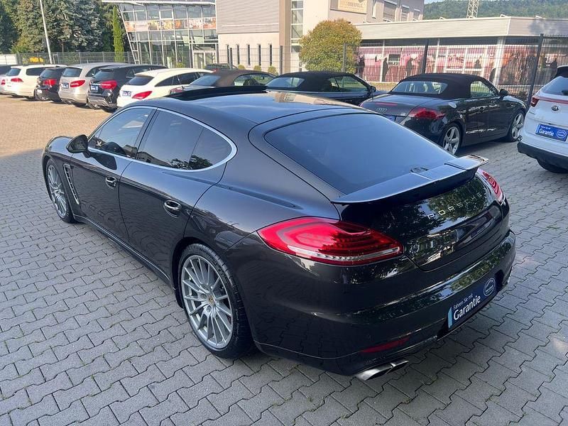 Gebraucht Porsche Panamera Turbo 519 PS (381 kW) 2015 Grau Kleinwagen