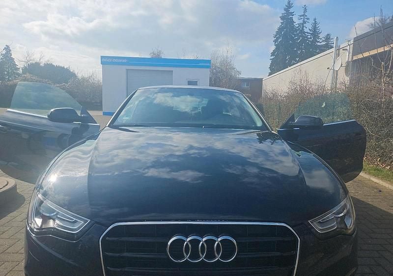 Gebraucht Audi A5 204 PS (150 kW) 2012 Blau Coupé