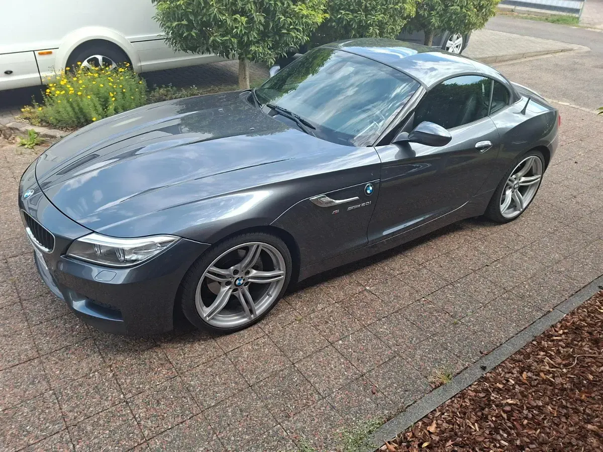 Gebraucht BMW Z4 M Sport 184 PS (135 kW) 2016 Grau Cabrio