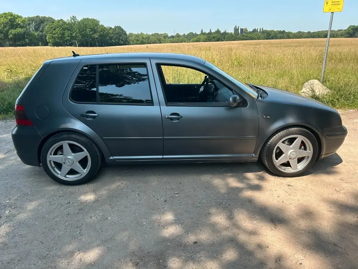 Gebraucht VW Golf IV 204 PS (150 kW) 1999 Grau Kleinwagen