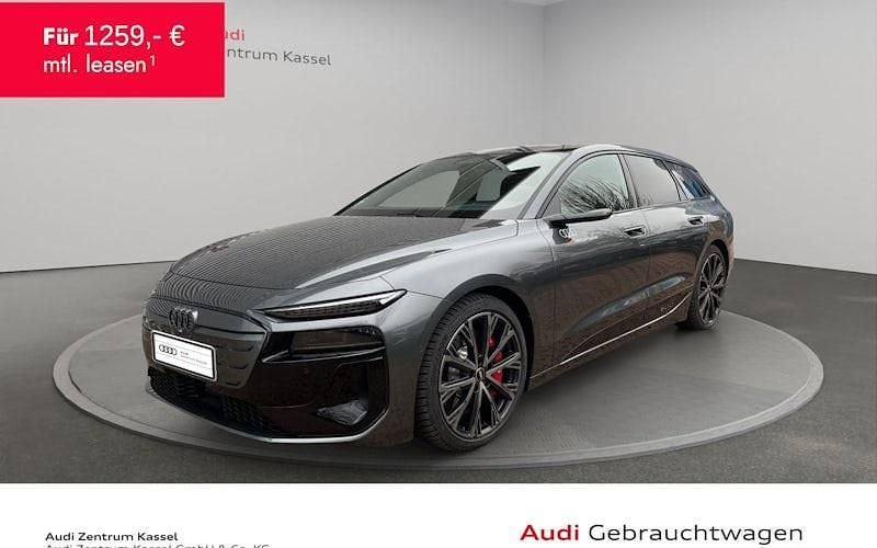 Grau Gebraucht 2025 Audi e-tron Edition .1 SUV | 95.990 € (Superpreis) - Bild 1/4