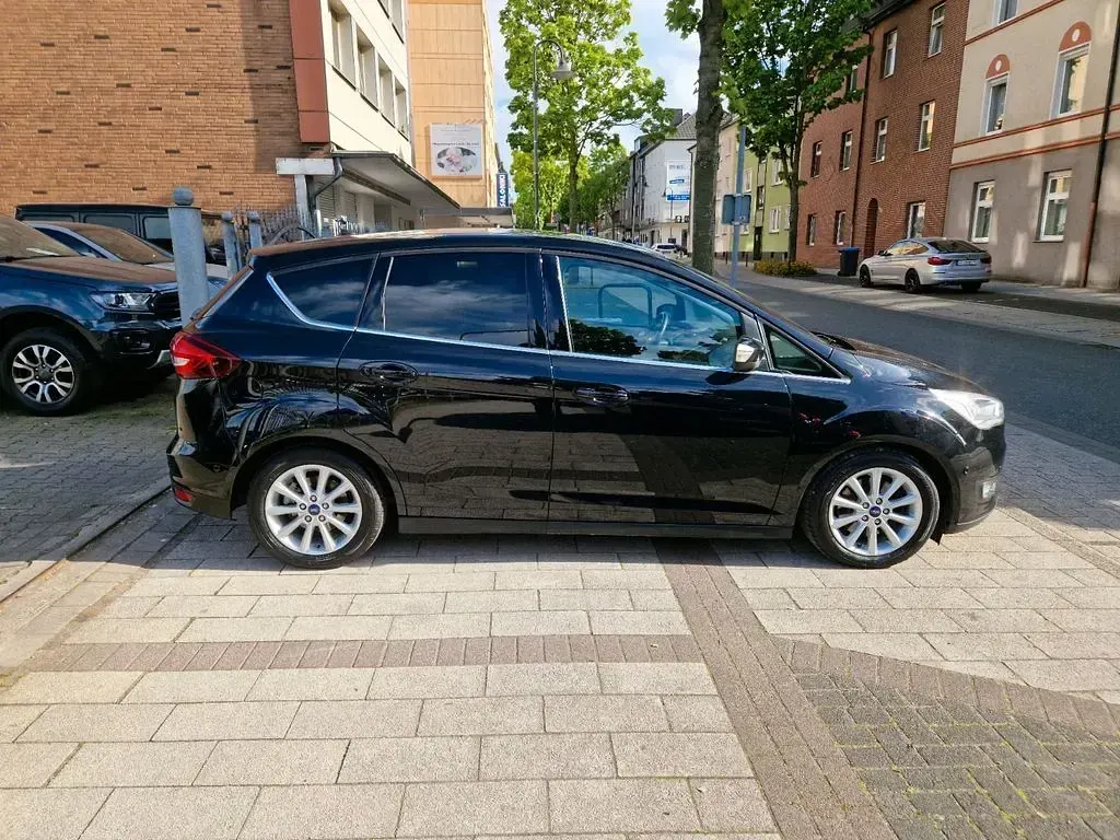 Gebraucht Ford C-MAX Titanium 150 PS (110 kW) 2015 Schwarz Van / Kleinbus