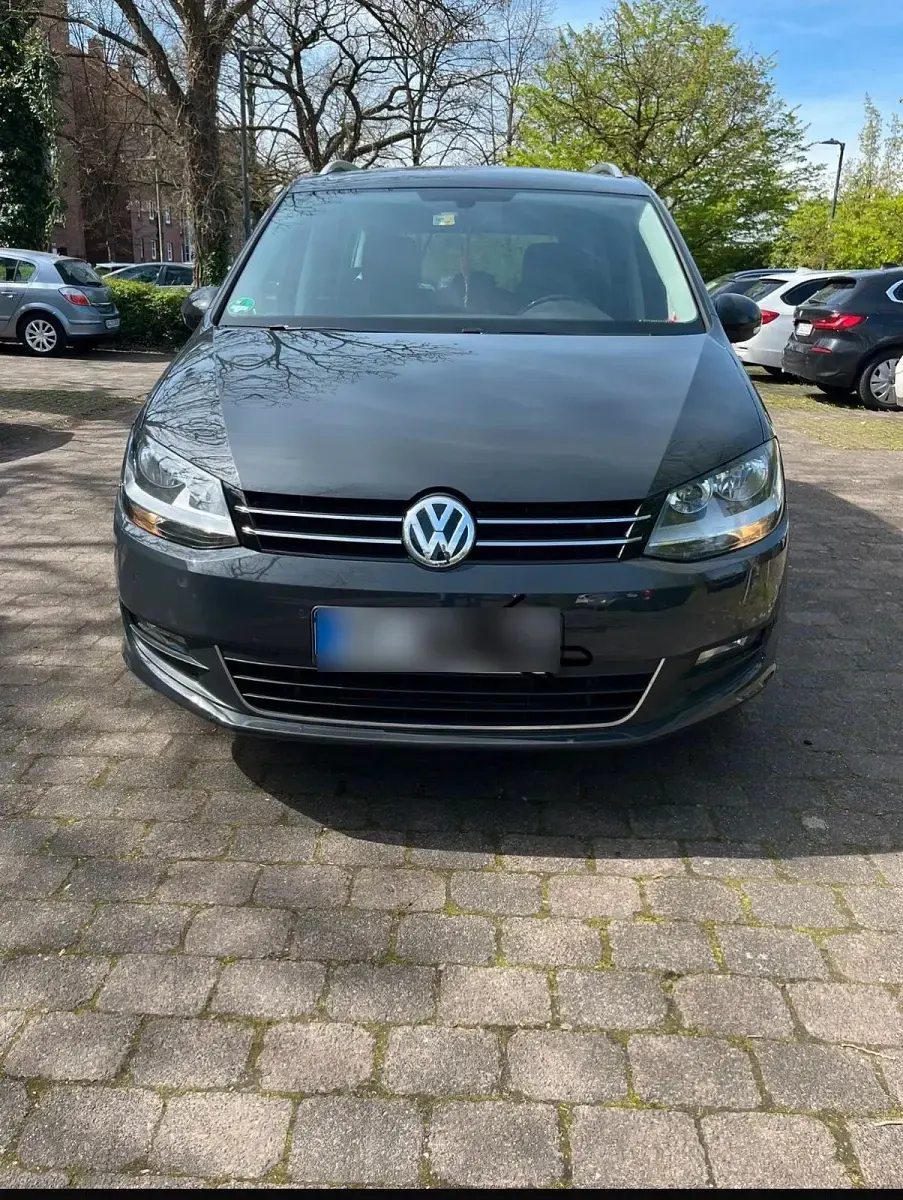 Gebraucht VW Sharan 150 PS (110 kW) 2017 Grau Van / Kleinbus