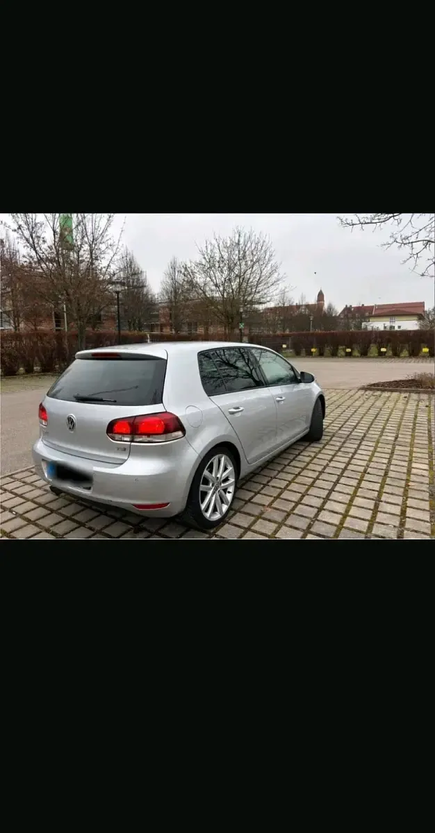 Gebraucht VW Golf VI 122 PS (89 kW) 2009 Silber Kleinwagen
