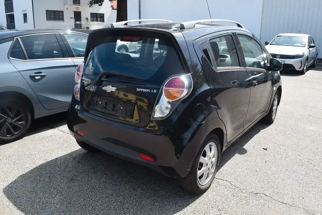 Gebraucht Chevrolet Spark LS 82 PS (60 kW) 2012 Schwarz Kleinwagen