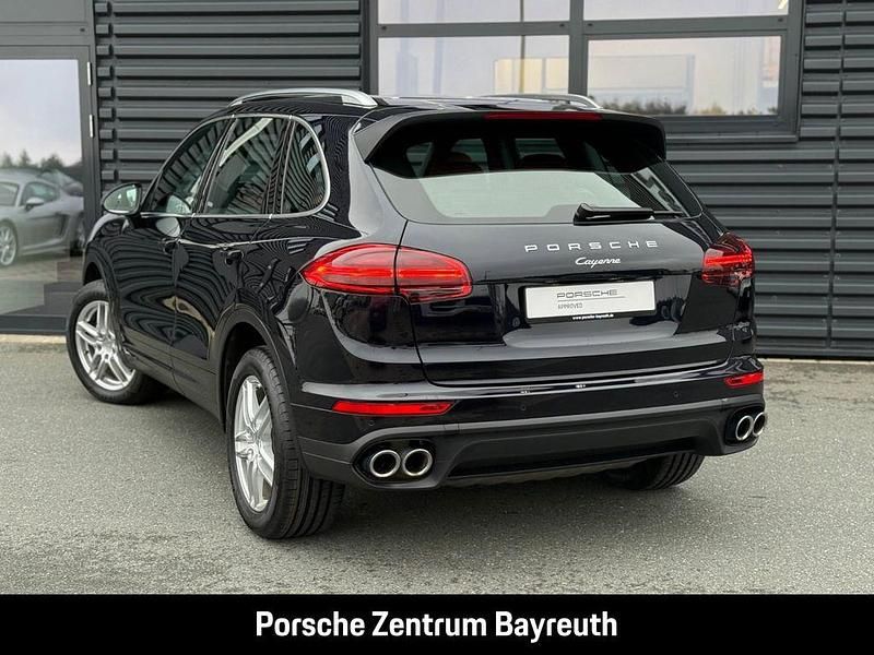 Second-hand Porsche Cayenne 262 CP (192 kW) 2016 Albastru SUV