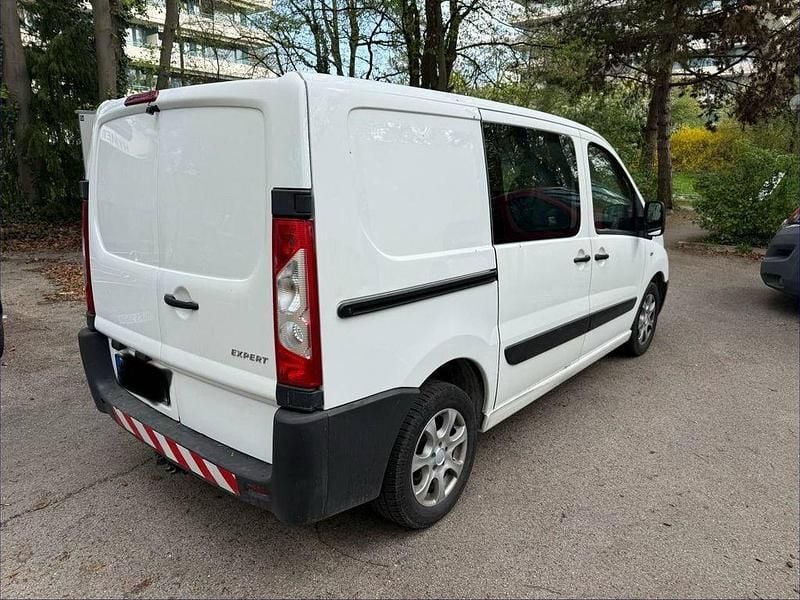 Usado Peugeot Expert 128 CV (94 kW) 2014 Blanco Van