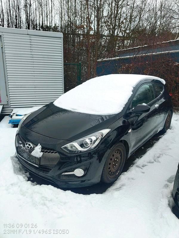 Schwarz Gebraucht 2014 Hyundai i30 Coupé | 4.400 € (Superpreis) - Bild 1/4