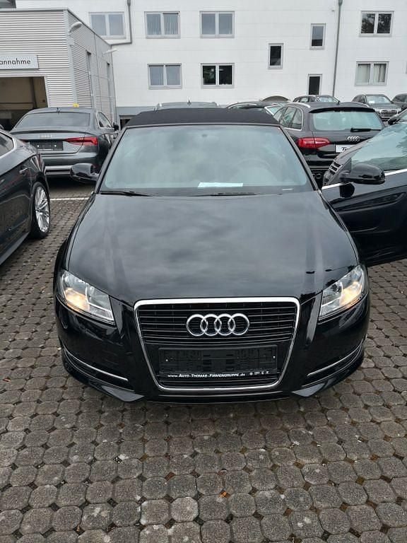 Gebraucht Audi A3 Cabriolet Attraction 105 PS (77 kW) 2013 Schwarz Cabrio