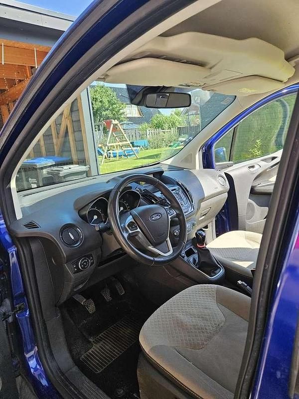 Gebraucht Ford Tourneo Ambiente 101 PS (74 kW) 2014 Blau Kombi