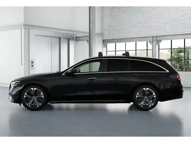 Second-hand Mercedes E300 197 CP (144 kW) 2025 Negru Break