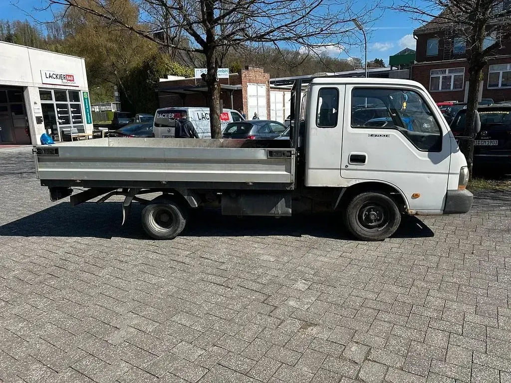 Gebraucht Kia Bongo 80 PS (58 kW) 2002 Weiß