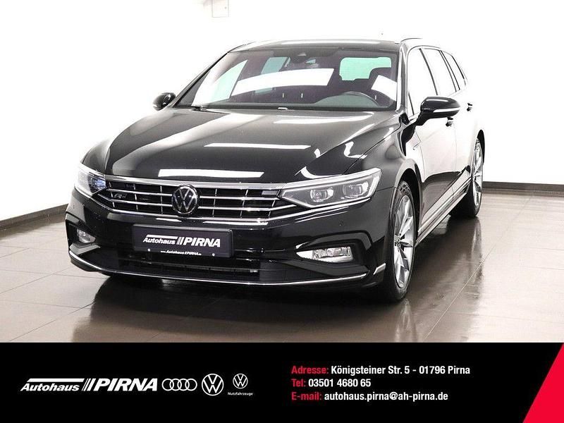 Schwarz Gebraucht 2022 VW Passat Elegance Kombi | 23.830 € (Etwas zu teuer) - Bild 1/4