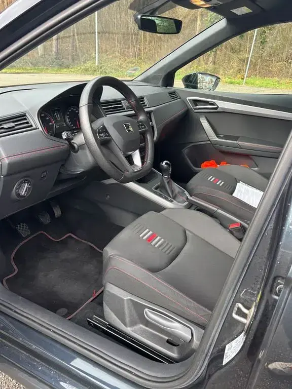 Second-hand Seat Arona FR 116 CP (85 kW) 2019 Gri SUV