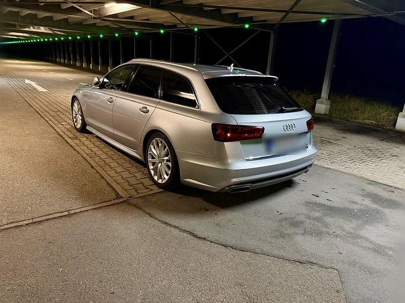 Gebraucht Audi A6 S-Line 218 PS (160 kW) 2015 Silber Kombi