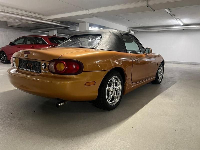 Gebraucht Mazda MX5 110 PS (80 kW) 1998 Orange Cabrio
