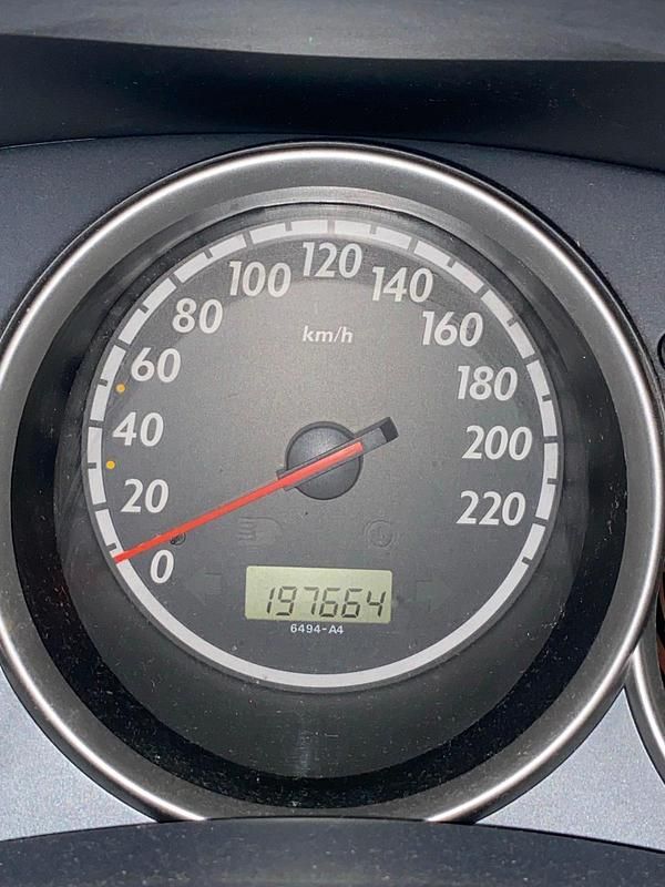 Gebraucht Honda Jazz 80 PS (58 kW) 2004 Rot Kleinwagen