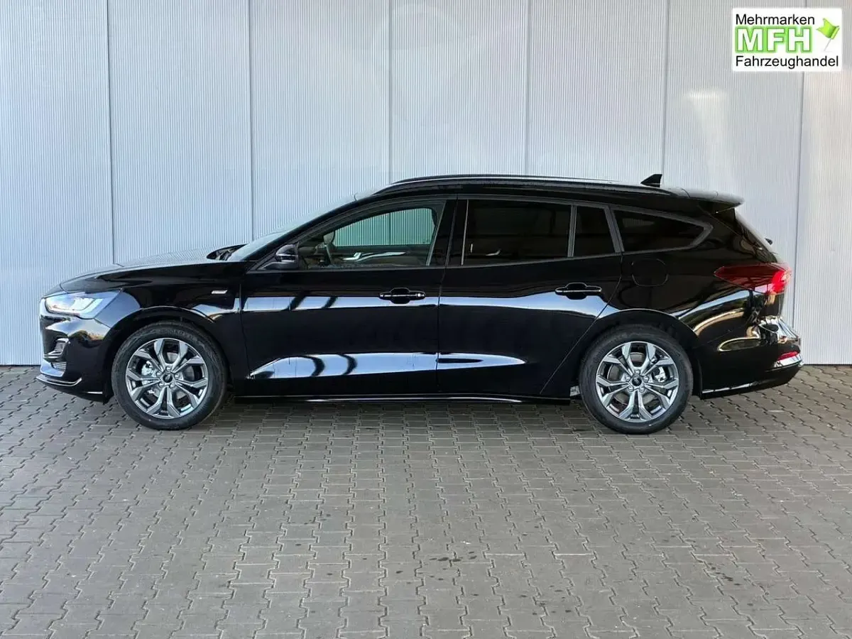 Neu Ford Focus ST-Line X 155 PS (114 kW) 2025 Agate black Kombi