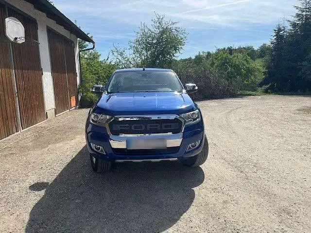 Gebraucht Ford Ranger 160 PS (117 kW) 2018 Blau Pickup