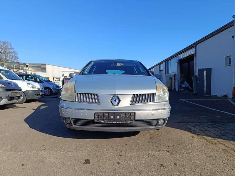 Space grau Gebraucht 2002 Renault Vel Satis Privilege Kleinwagen | 2.100 € - Bild 1/4