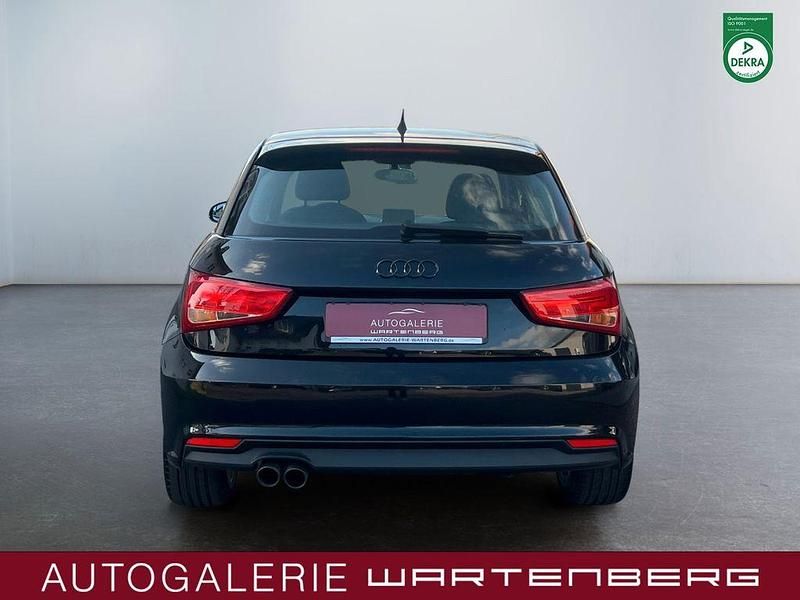 Gebraucht Audi A1 Sportback Basis 125 PS (91 kW) 2015 Schwarz Kleinwagen
