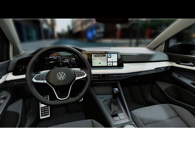 Gebraucht VW Golf VIII Move 150 PS (110 kW) 2024 Grau Limousine