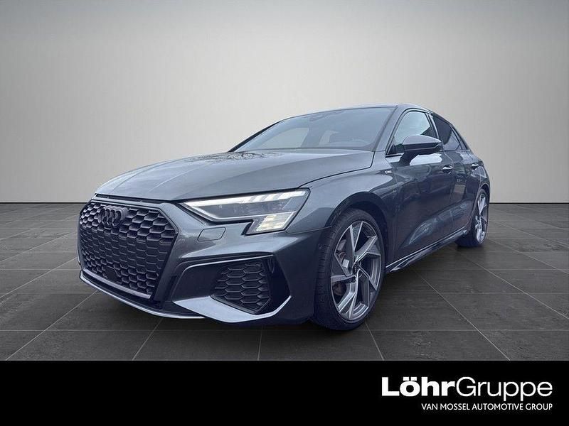 Gebraucht Audi A3 S-Line 150 PS (110 kW) 2024 Daytonagrau perleffekt Limousine