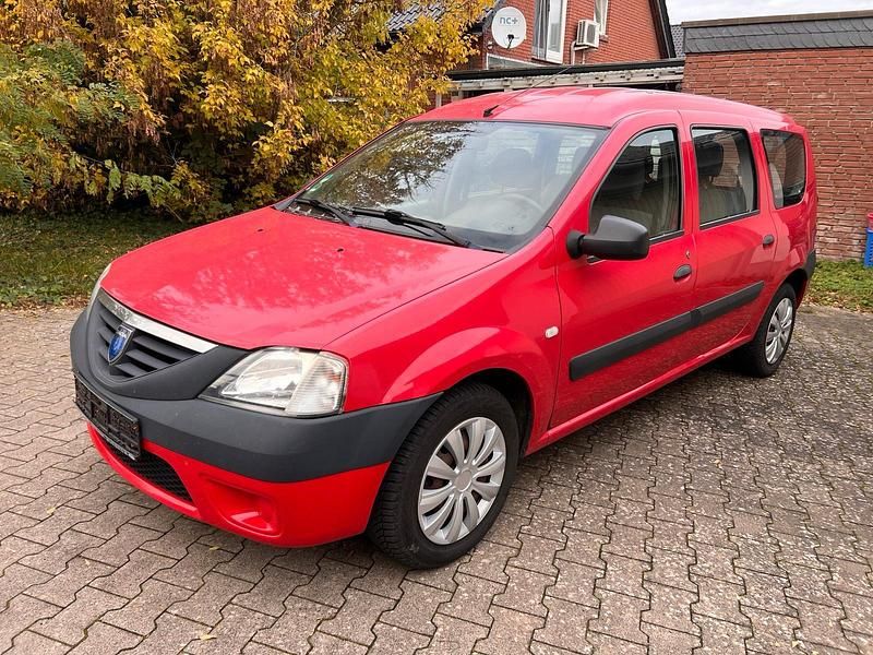 Rot Gebraucht 2007 Dacia Logan MCV Kombi | 1.750 € (Etwas zu teuer) - Bild 1/4