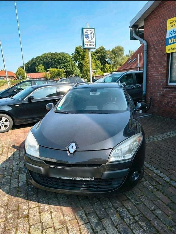 Schwarz Gebraucht 2010 Renault Mégane GrandTour Dynamique Kombi | 3.000 € (Guter Preis) - Bild 1/4