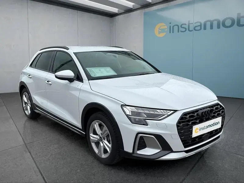Gebraucht Audi A3 150 PS (110 kW) 2025 Weiß Kleinwagen