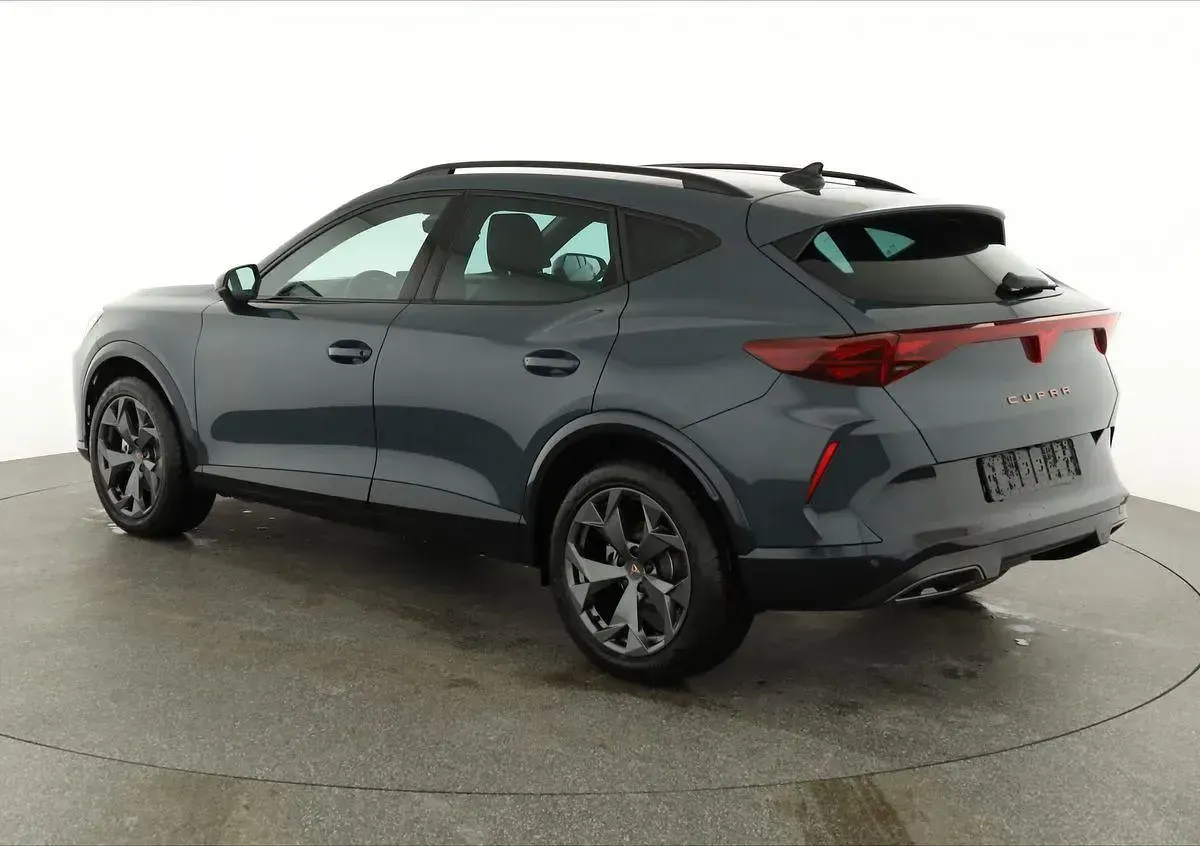 Neu Cupra Formentor 150 PS (110 kW) 2025 Magnetic tech metallic SUV
