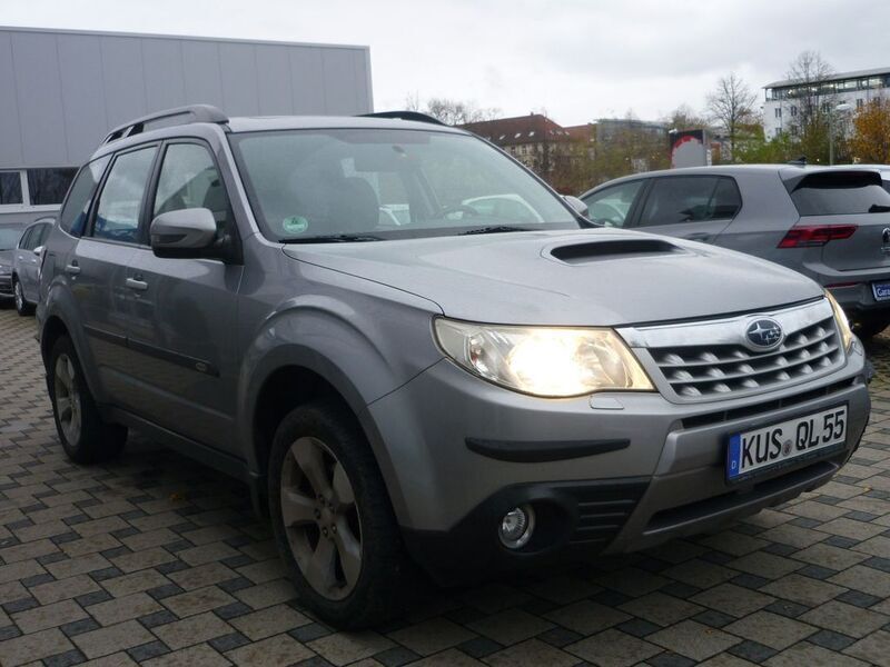 Gebraucht Subaru Forester Comfort 147 PS (108 kW) 2011 Grau SUV