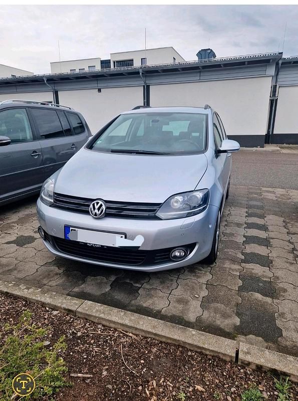 Silber Gebraucht 2011 VW Golf Plus Cross Comfortline Van / Kleinbus | 7.500 € (Fairer Preis) - Bild 1/4