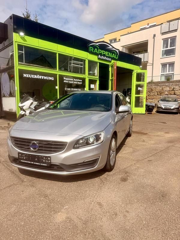 Gebraucht Volvo V60 136 PS (100 kW) 2014 Grau Kombi