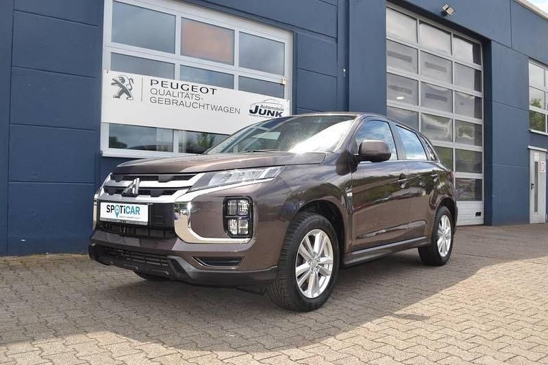 Terrabraun (metallic) Gebraucht 2020 Mitsubishi ASX SUV | 15.490 € (Guter Preis) - Bild 1/4