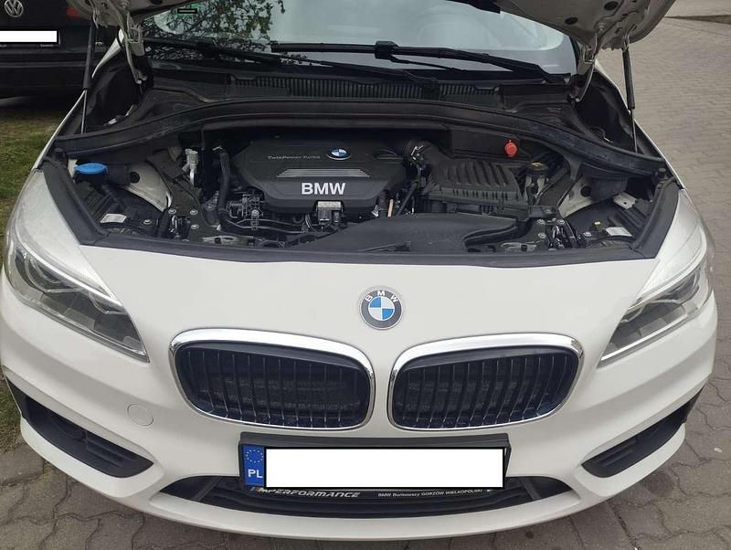 Gebraucht BMW 218 150 PS (110 kW) 2017 Weiß Kombi