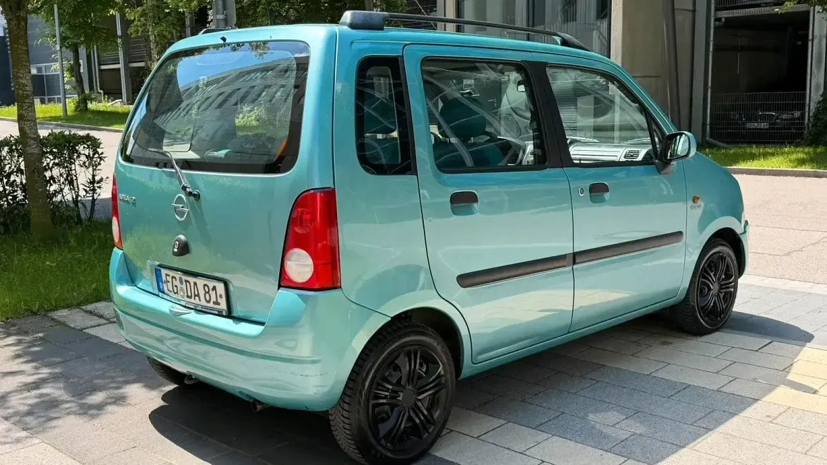 Używany Opel Agila 2003 Zielony Minivan