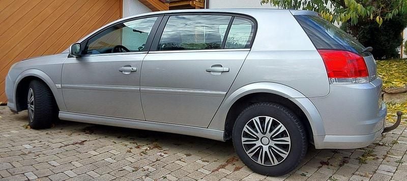 Silber Gebraucht 2006 Opel Signum Edition Kombi | 3.000 € (Etwas zu teuer) - Bild 1/2