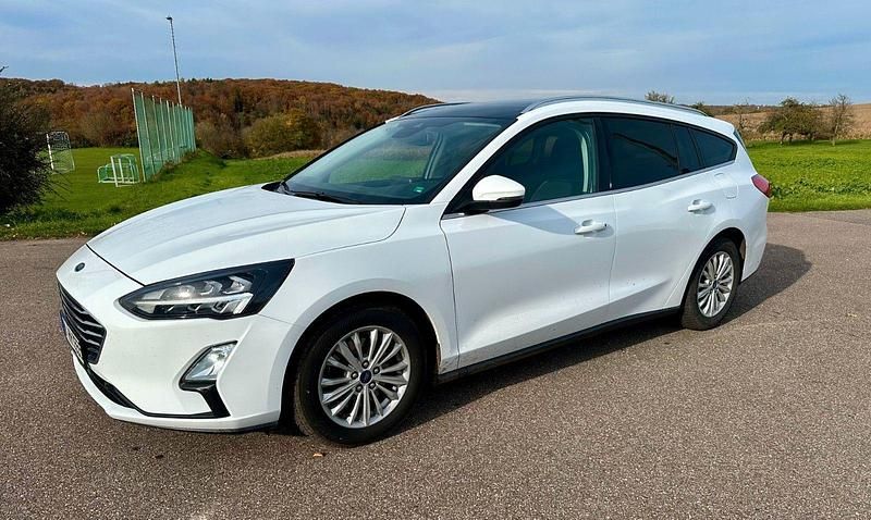 Gebraucht Ford Focus Titanium 150 PS (110 kW) 2020 Weiß Kombi
