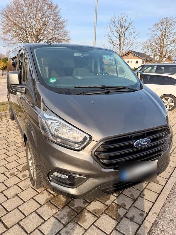 Gebraucht Ford Transit Custom Trend 131 PS (96 kW) 2018 Grau Van / Kleinbus