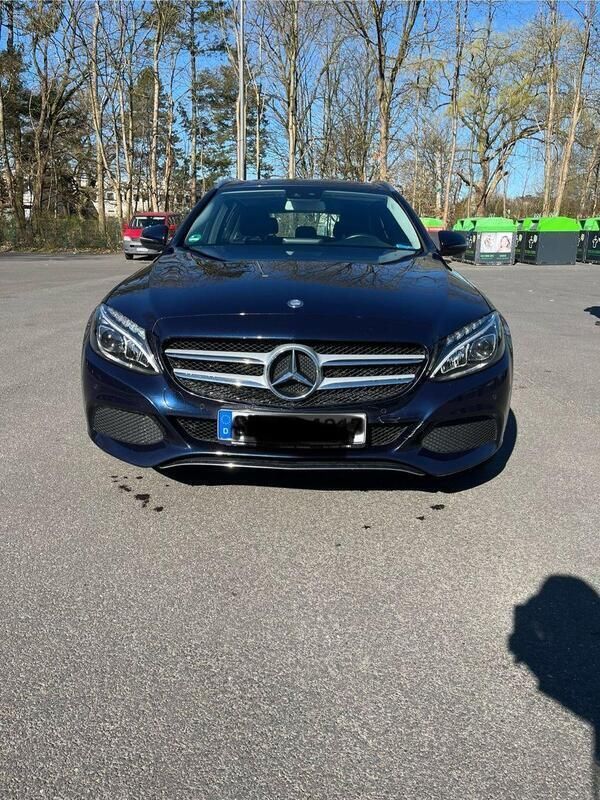 Blau Gebraucht 2016 Mercedes C220 Avantgarde Kombi | 17.699 € (Etwas zu teuer) - Bild 1/4