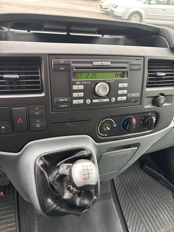 Gebraucht Ford Transit 2012 Weiß Kombi